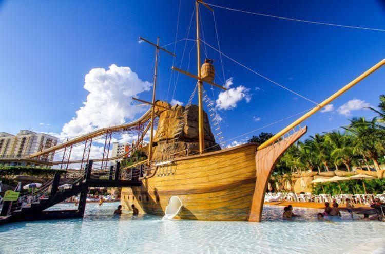 Piazza Diroma - Cortesia Park Diroma, Splash E Slide