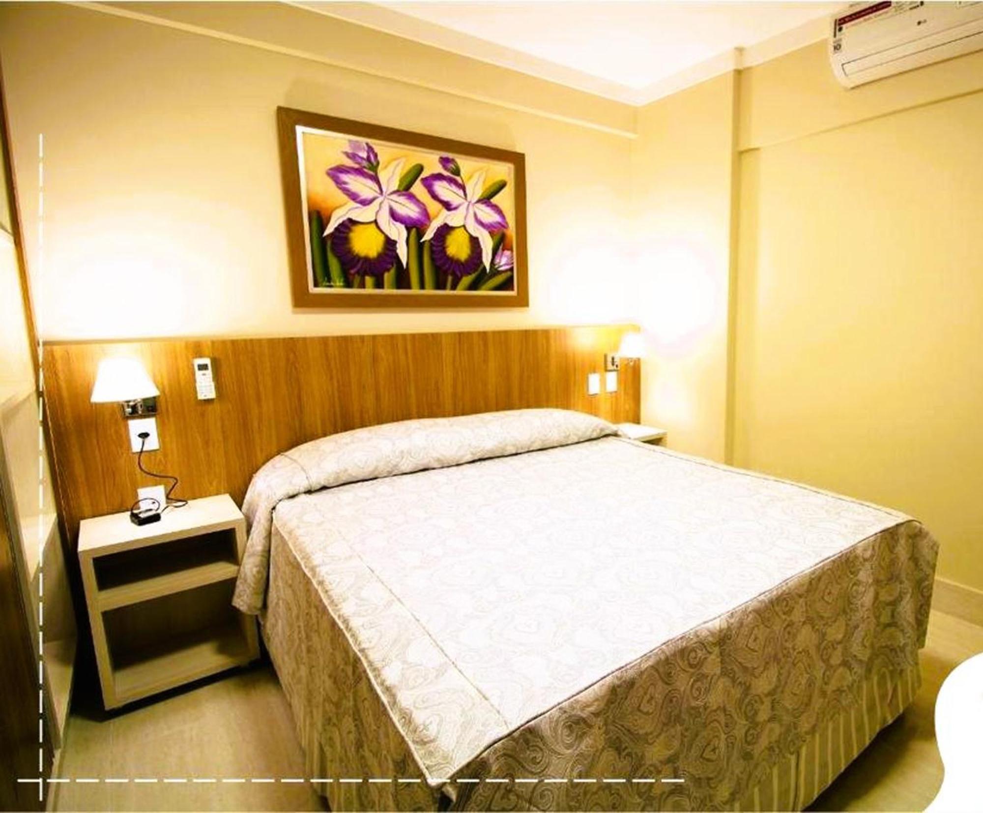 Aparthotel Piazza Diroma - Cortesia Park Diroma, Splash E Slide Caldas Novas