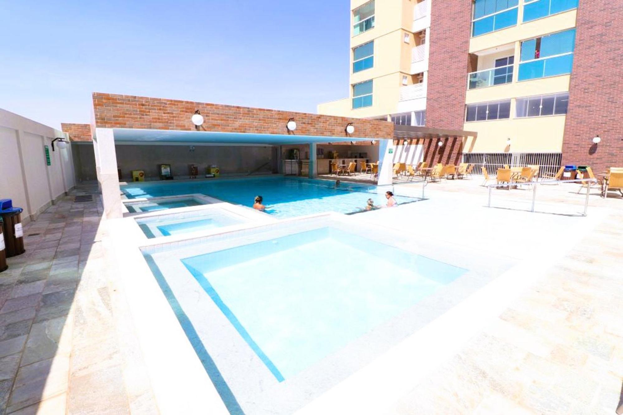 Piazza Diroma - Cortesia Park Diroma, Splash E Slide Aparthotel Caldas Novas